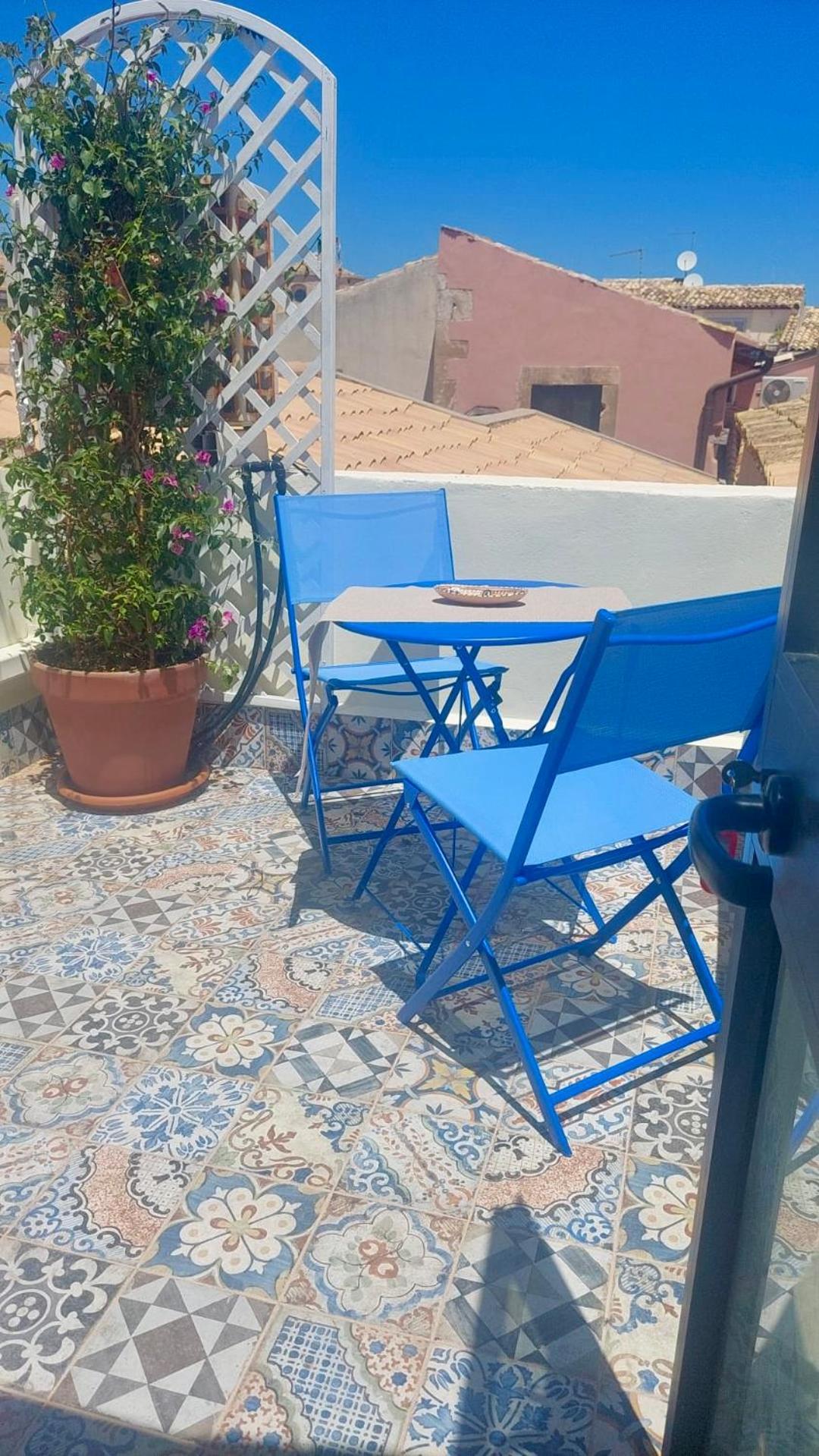 Appartamento Raffinato In Palazzo Antico Centro Storico Ortigia